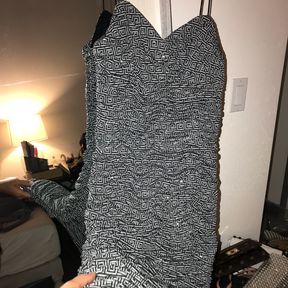 PHOEBE bodycon midi dress